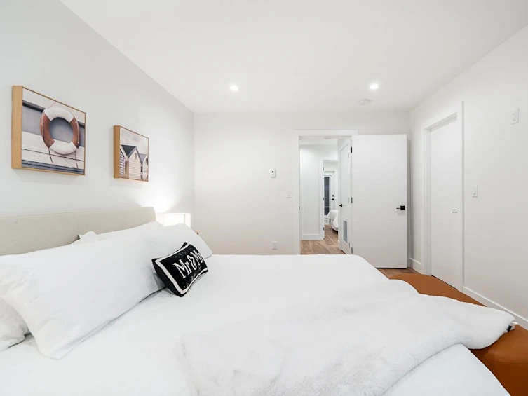 4357 Barker Avenue, Burnaby, BC, V5G 3C3 - 21