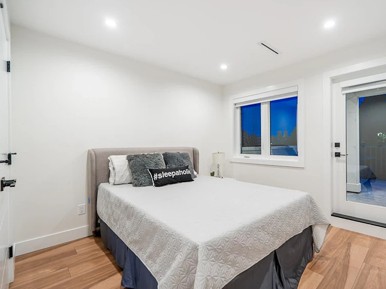 4357 Barker Avenue, Burnaby, BC, V5G 3C3 - 24