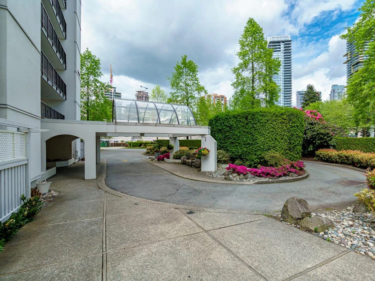 807-6455 Willingdon Avenue, Burnaby, BC, V5H 4E4 - 35