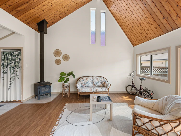AA03-8211 River Road, Richmond, BC, V6X 1X8 - 9