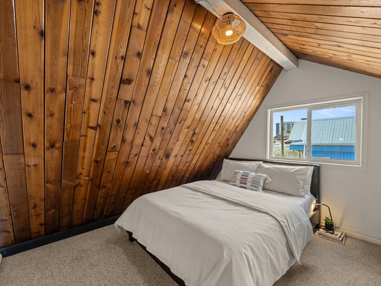 AA03-8211 River Road, Richmond, BC, V6X 1X8 - 23
