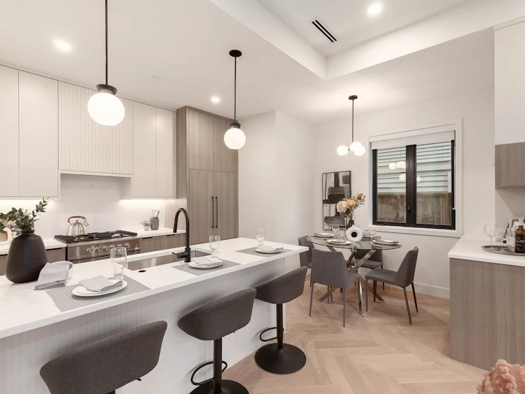 1-280 E 19th Avenue, Vancouver, BC, V5V 1J2 - 6