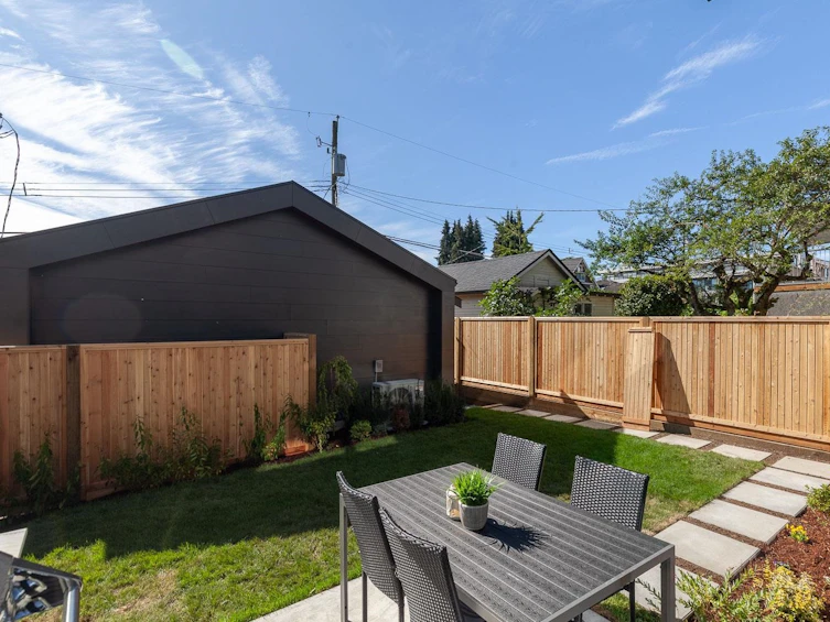 2-280 East 19th Avenue, Vancouver, BC, V5V 1J2 - 25