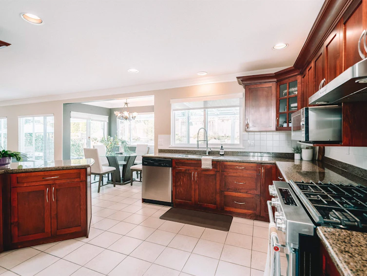 2873 Woodsia Place, Coquitlam, BC, V3E 2Y2 - 13