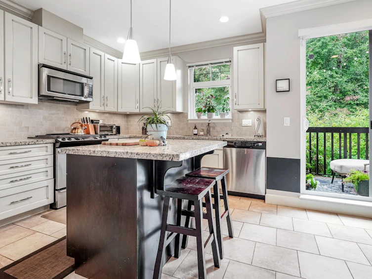 105-2979 156 Street, Surrey, BC, V3Z 8V8 - 12