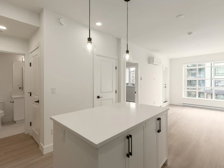 305-3528 146a Street, Surrey, BC, V4P 0H4 - 6