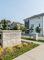 105 2070 Oak Meadows Drive