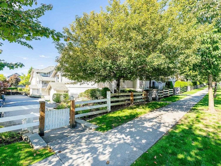 34-6568 193b Street, Surrey, BC, V4N 5S2 - 5