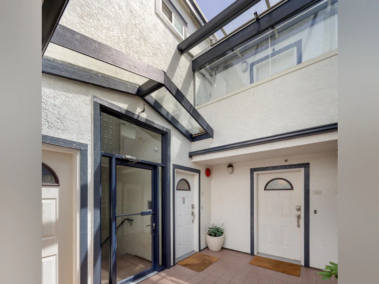1465 Walnut Street, Vancouver, BC, V6J 3R2 - 24