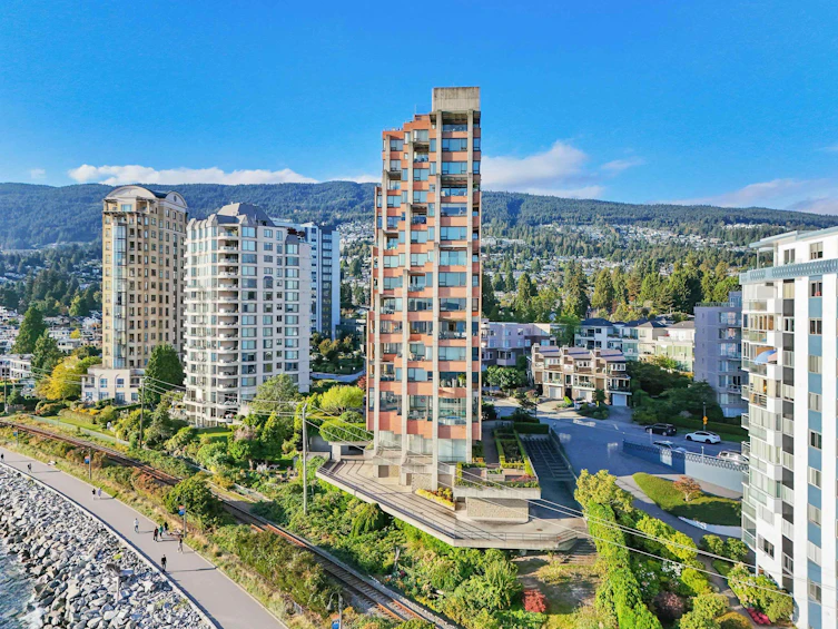 5-2250 Bellevue Avenue, West Vancouver, BC, V7V 1C6 - 2