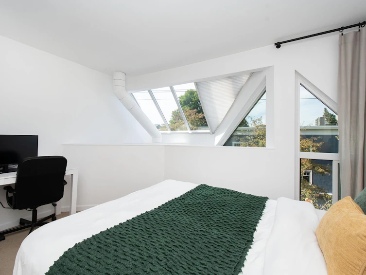 18-1870 Yew Street, Vancouver, BC, V6K 3G2 - 16