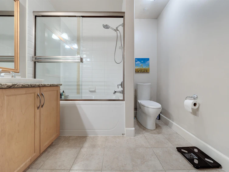 401-2103 W 45th Avenue, Vancouver, BC, V6M 2J2 - 13