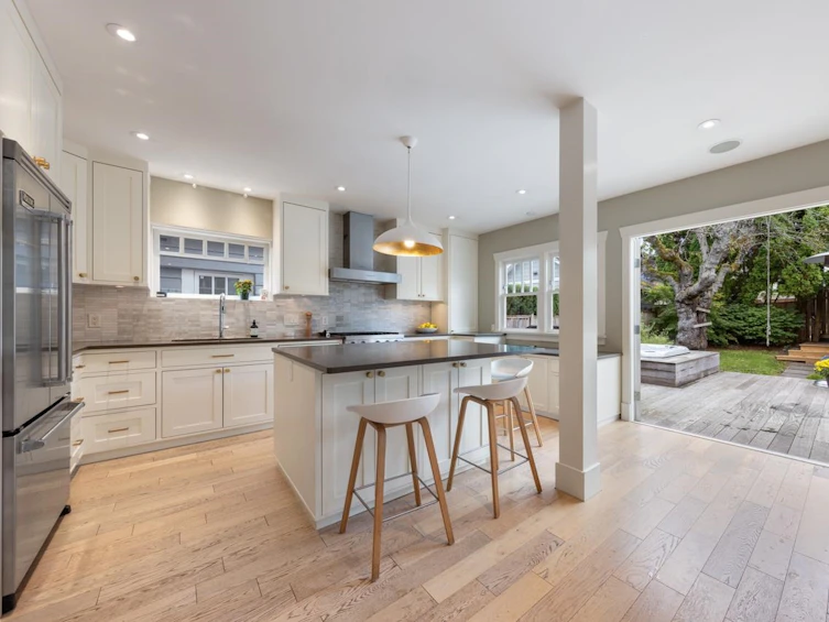 216 East 27th Street, North Vancouver, BC, V7N 1B6 - 7