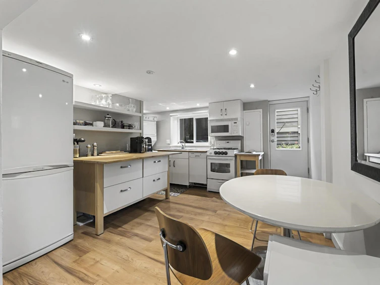 216 East 27th Street, North Vancouver, BC, V7N 1B6 - 36