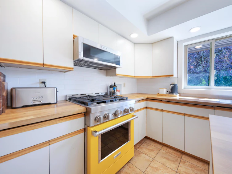 1257 Marion Place, Gibsons, BC, V0N 1V4 - 7