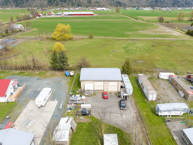 43275 Adams Road, Chilliwack, BC, V2R 4L1 - 5