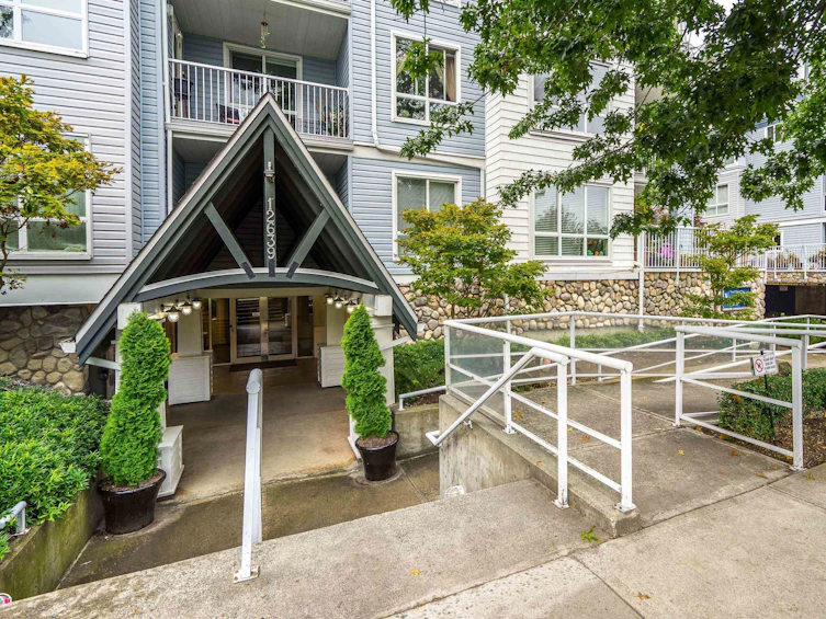 212-12639 No. 2 Road, Richmond, BC, V7E 6N6 - 2