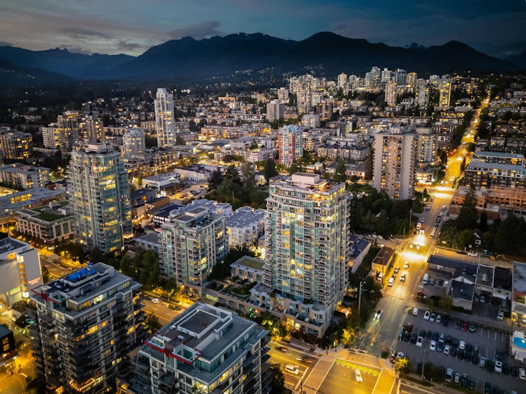 PH2301-188 E Esplanade, North Vancouver, BC, V7L 4Y1 - 38