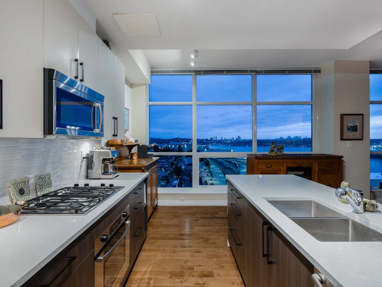 PH2301-188 E Esplanade, North Vancouver, BC, V7L 4Y1 - 9