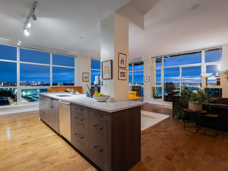 PH2301-188 E Esplanade, North Vancouver, BC, V7L 4Y1 - 11