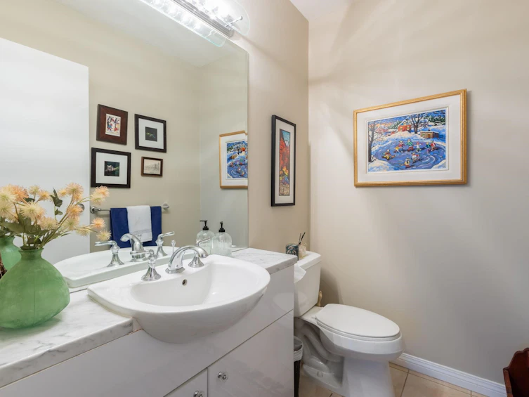 PH2301-188 E Esplanade, North Vancouver, BC, V7L 4Y1 - 24