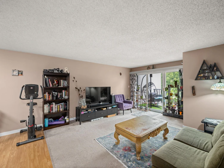 401-1945 Woodway Place, Burnaby, BC, V5B 4S4 - 9