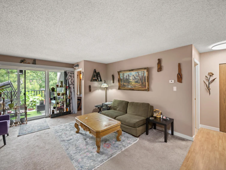 401-1945 Woodway Place, Burnaby, BC, V5B 4S4 - 10