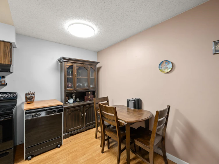 401-1945 Woodway Place, Burnaby, BC, V5B 4S4 - 15