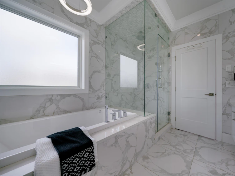 8511 Leslie Road, Richmond, BC, V6X 1E6 - 23