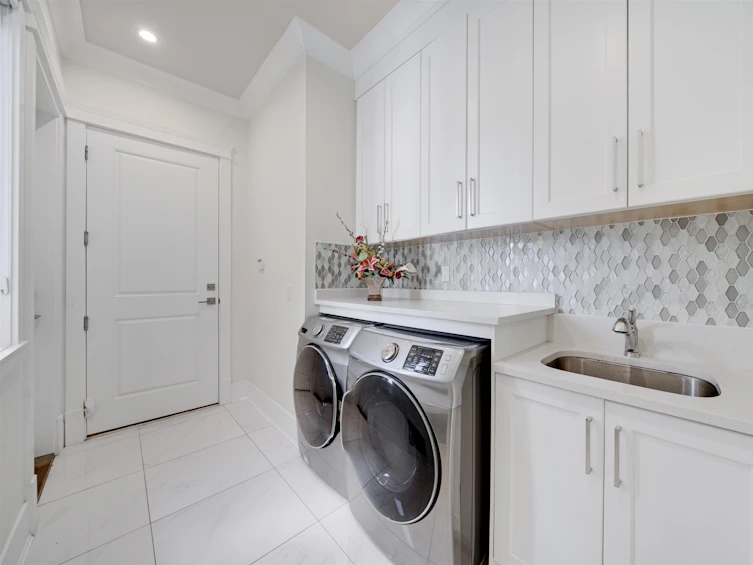 8511 Leslie Road, Richmond, BC, V6X 1E6 - 30