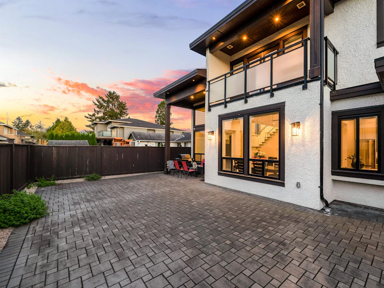 8511 Leslie Road, Richmond, BC, V6X 1E6 - 32