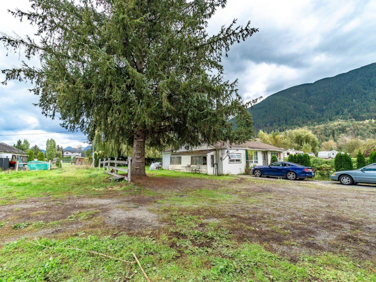 9750 Farms Road, Mission, BC, V2V 4J1 - 11