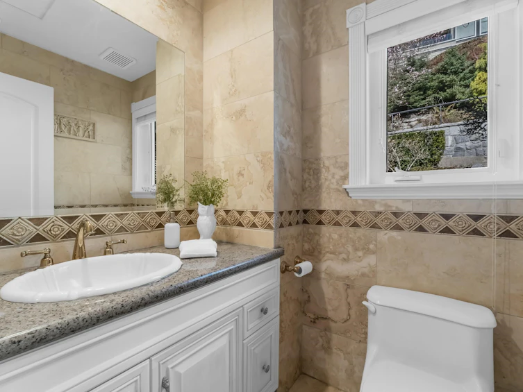 2379 Constantine Place, West Vancouver, BC, V7S 3H7 - 22