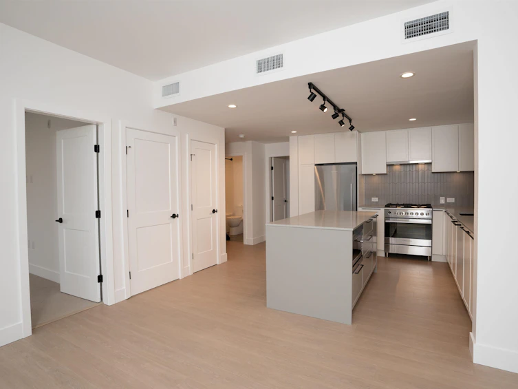205-320 Ridge Street, Delta, BC, V4L 1B1 - 12