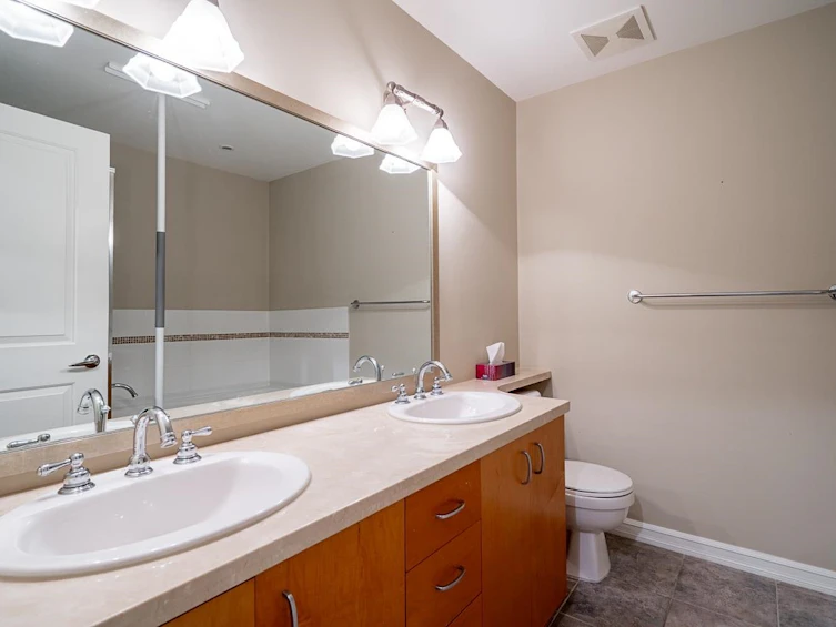 502-1550 Martin Street, Surrey, BC, V4B 5M3 - 24