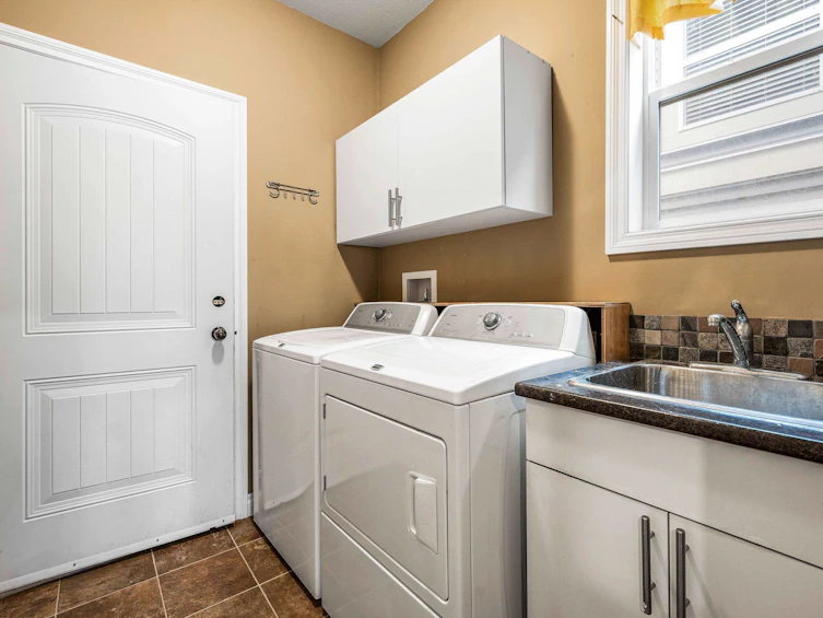 45438 Ariel Place, Cultus Lake, BC, V2R 0K7 - 24