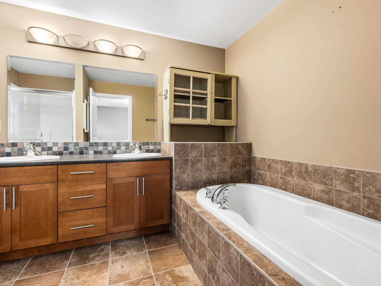 45438 Ariel Place, Cultus Lake, BC, V2R 0K7 - 29