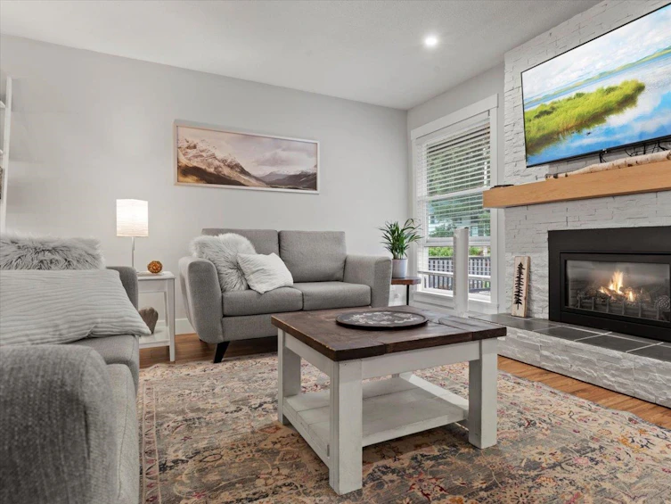 32172 Buffalo Drive, Mission, BC, V2V 5P8 - 3