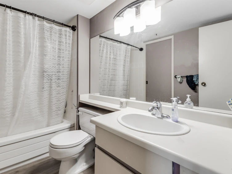 710-460 Westview Street, Coquitlam, BC, V3K 6C9 - 17
