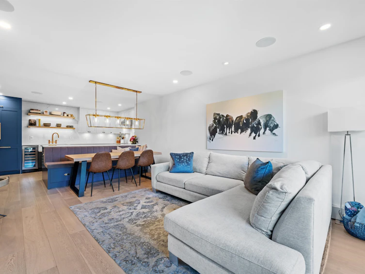 215-2121 W 6th Avenue, Vancouver, BC, V6K 1V5 - 7