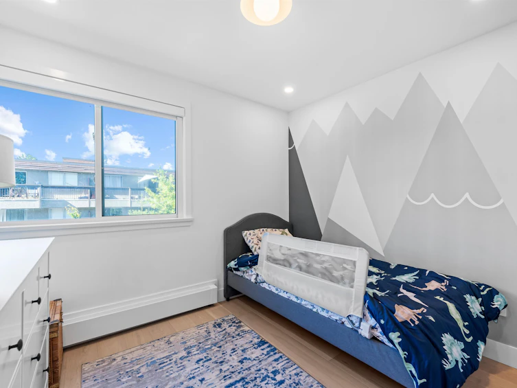 215-2121 W 6th Avenue, Vancouver, BC, V6K 1V5 - 14