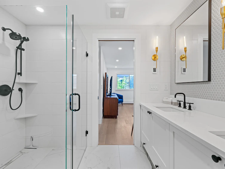 215-2121 W 6th Avenue, Vancouver, BC, V6K 1V5 - 26
