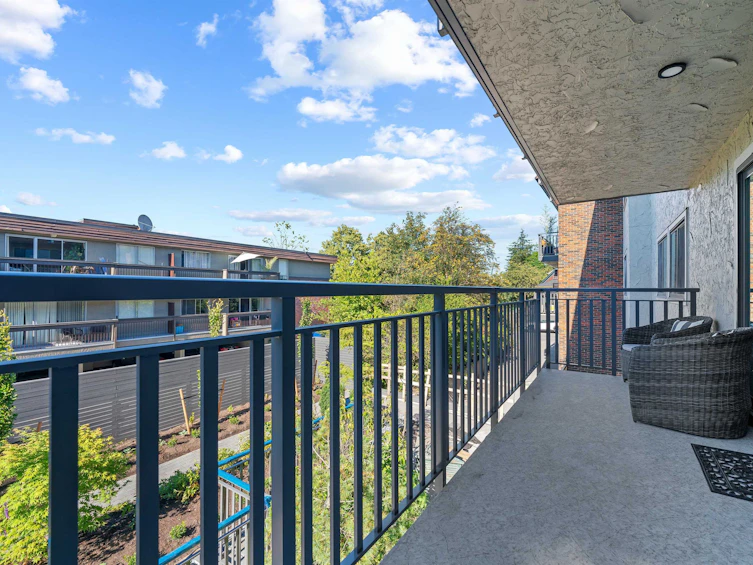 215-2121 W 6th Avenue, Vancouver, BC, V6K 1V5 - 30