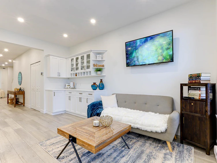 1437 Collins Road, Coquitlam, BC, V3E 0A9 - 12