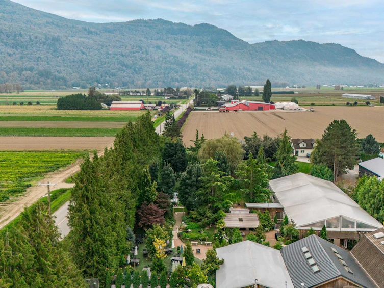 3387 Tolmie Road, Abbotsford, BC, V3G 2T9 - 25