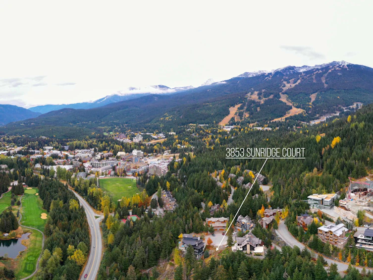 3853 Sunridge Court, Whistler, BC, V8E 0W1 - 8