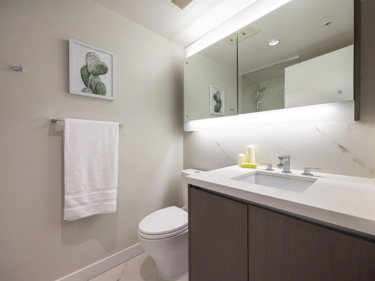 1907-8833 Hazelbridge Way, Richmond, BC, V6X 0N3 - 19
