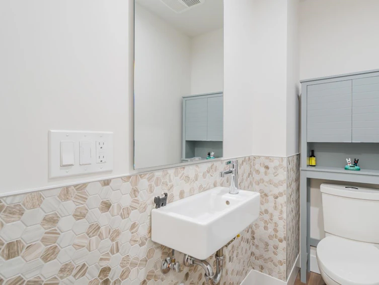 4-70 Seaview Drive, Port Moody, BC, V3H 0J9 - 10