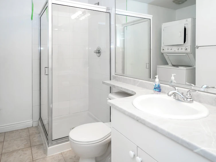 19273 68 Avenue, Surrey, BC, V4N 0B5 - 18