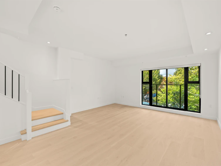 32-530 W 28th Avenue, Vancouver, BC, V5Z 2H1 - 3